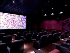 Refurbishing older cinemas with new acoustic walls